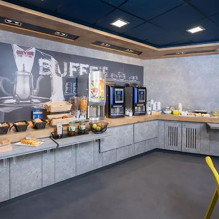 Ibis Budget Lyon Caluire Cite Internationale Hotel 2*